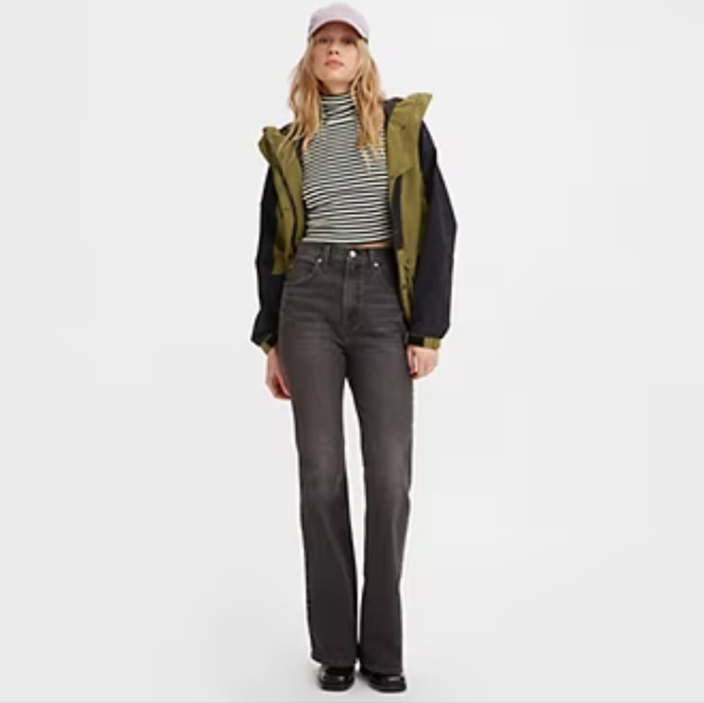 Levi's 70s High Flare Jeans - Picture 1 of 14
